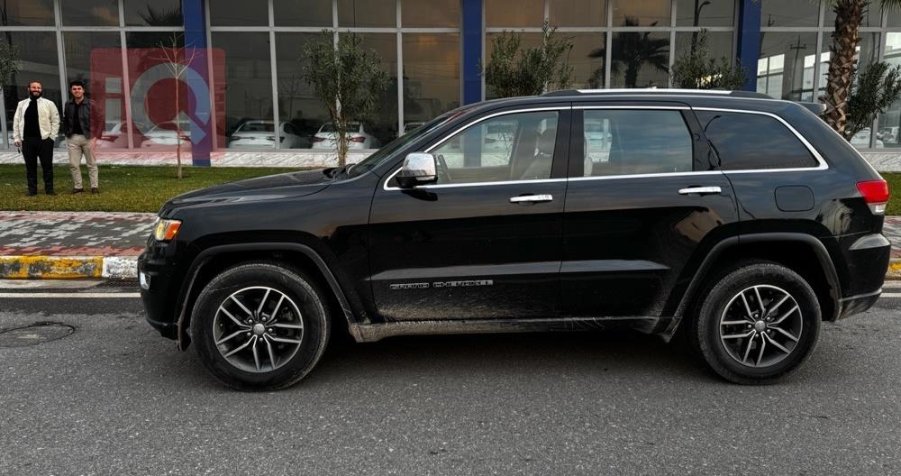 جيب جراند شيروكي